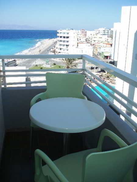 Nafsika Hotel 2*
