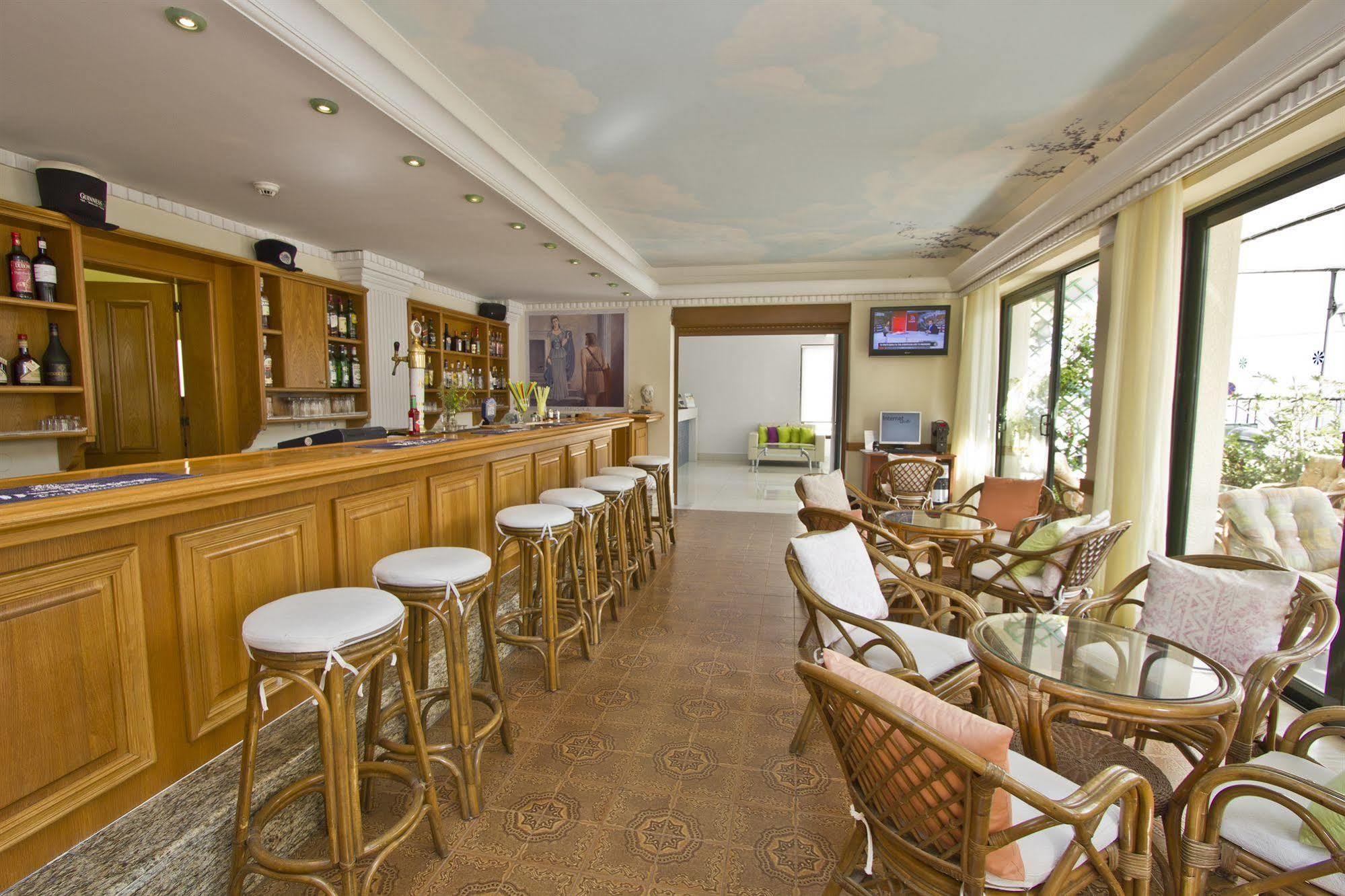 Hotel Nafsika