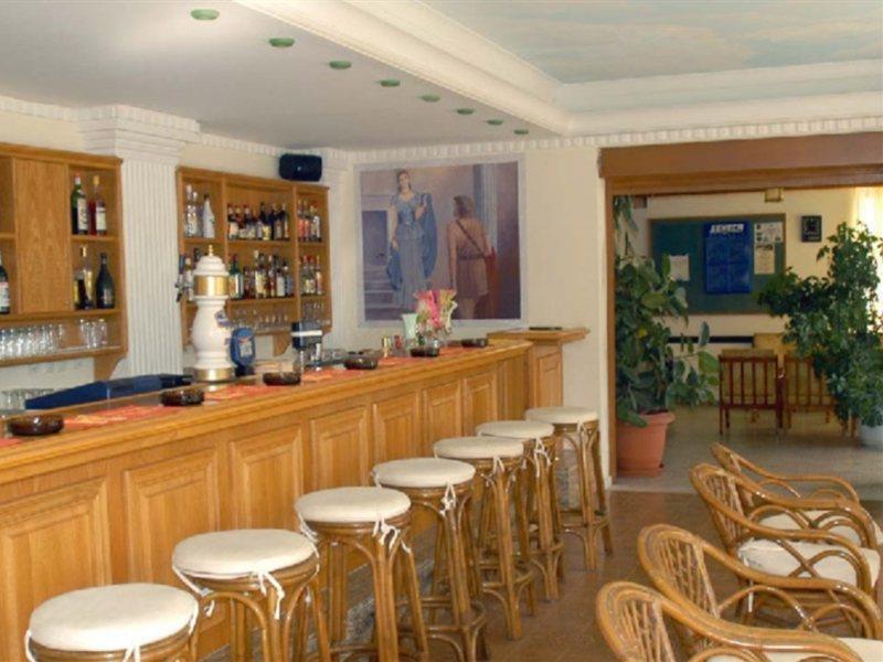 Nafsika Hotel